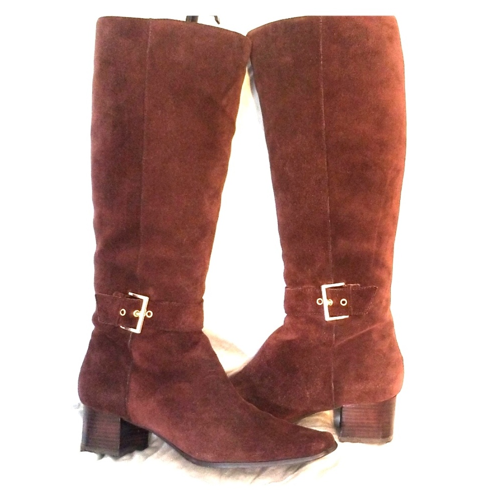 Chadwicks brown suede boots